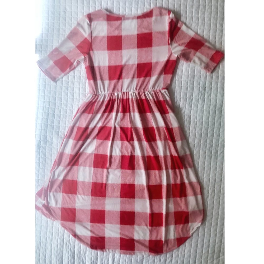 Red and White Checkered Midi Dress - Picture 6 of 6